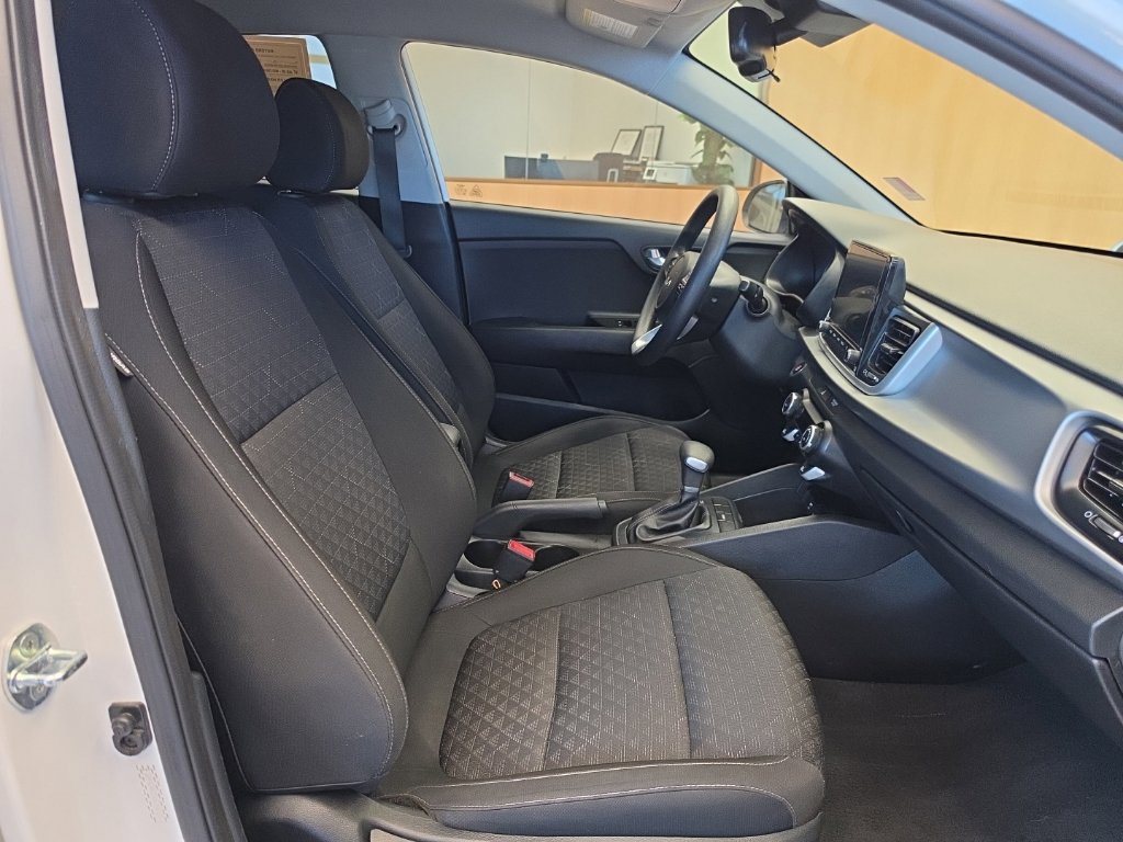 Used 2022 Kia Rio S w/ Technology Package FWD image 43