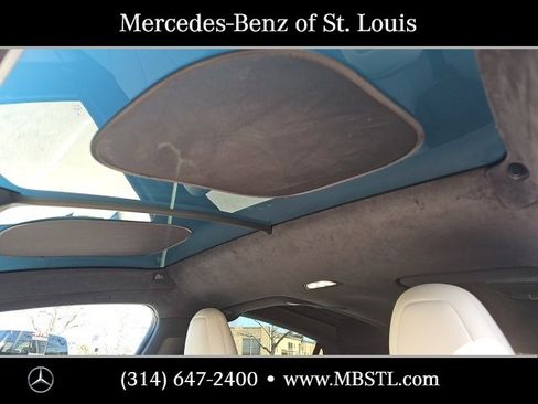Used 2022 Tesla Model X image 27
