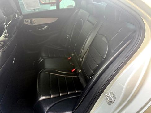 Used 2018 Mercedes-Benz C 300 4MATIC Sedan image 22