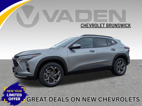 New 2026 Chevrolet Trax LT image 1