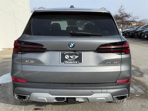 Used 2025 BMW X5 xDrive40i image 4