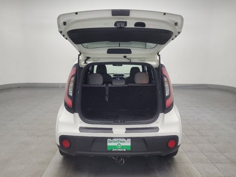 Used 2018 Kia Soul image 29