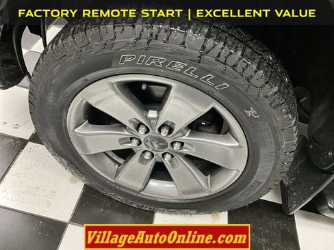 Used 2014 Ford F150 FX4 w/ Equipment Group 402A Luxury image 10