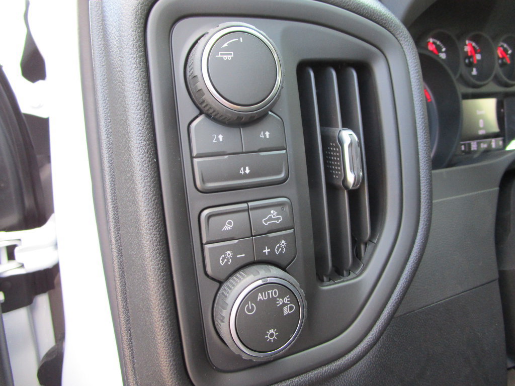 New 2026 Chevrolet Silverado 2500 Custom w/ Custom Value Package AWD/4WD image 37