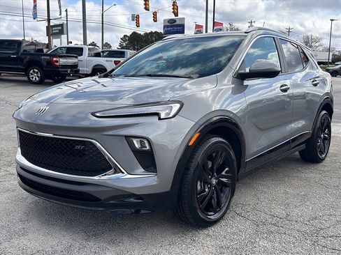 Used 2024 Buick Encore GX Sport Touring w/ Comfort Package image 7