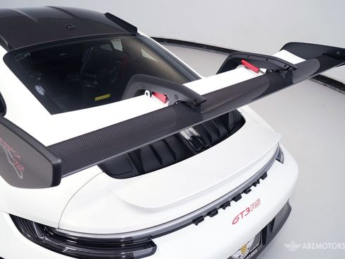 Used 2025 Porsche 911 GT3 RS RWD image 9