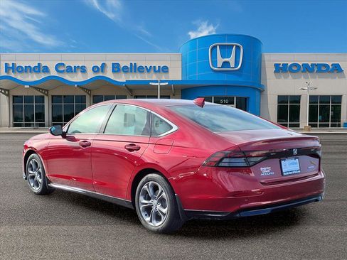 Certified 2024 Honda Accord EX-L image 3