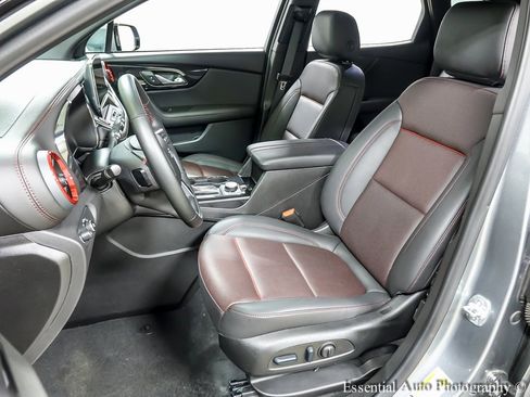 Certified 2025 Chevrolet Blazer RS image 9