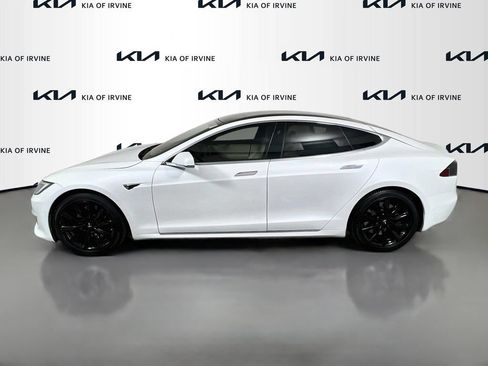 Used 2020 Tesla Model S Long Range Plus AWD/4WD image 4