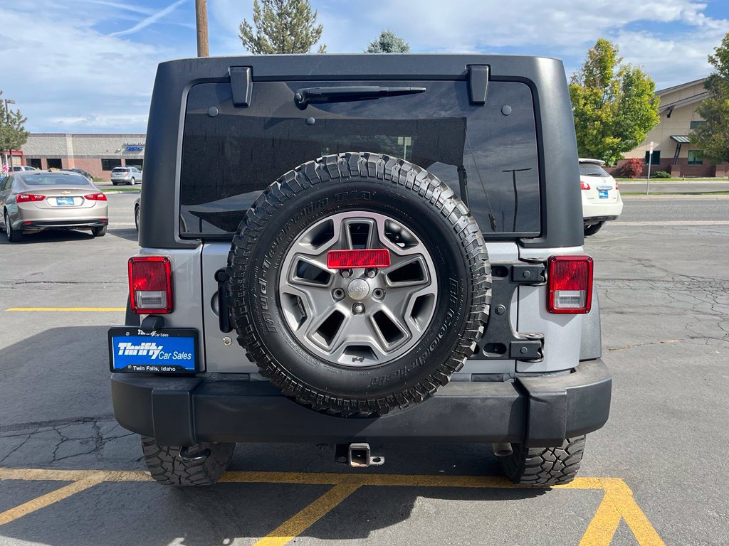 Used 2017 Jeep Wrangler Unlimited Rubicon w/ Cold Weather Group AWD/4WD image 4