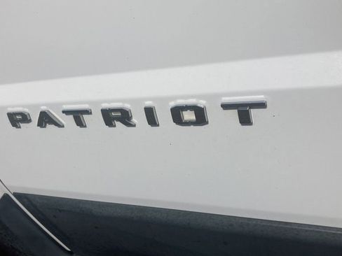 Used 2011 Jeep Patriot Latitude image 29