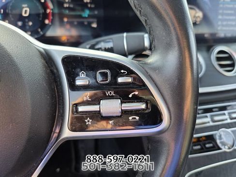 Used 2020 Mercedes-Benz E 350 4MATIC Sedan image 25