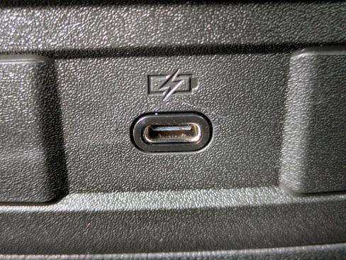 New 2026 Chevrolet Colorado LT RWD image 8