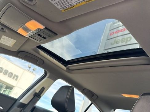 Used 2023 Nissan Altima 2.5 SL image 19