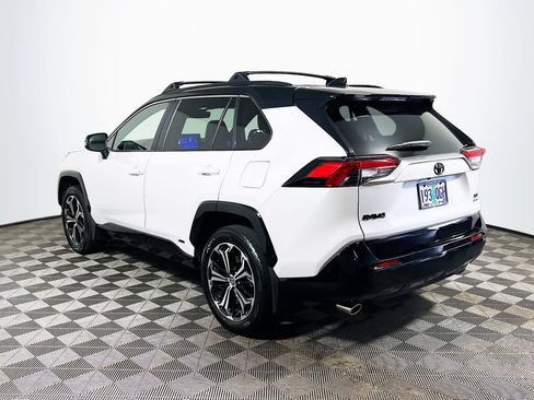 Certified 2025 Toyota RAV4 XSE w/ Weather Package AWD/4WD image 5