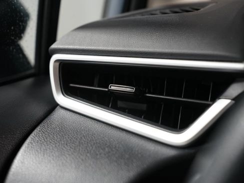 Certified 2024 Toyota Corolla LE image 23