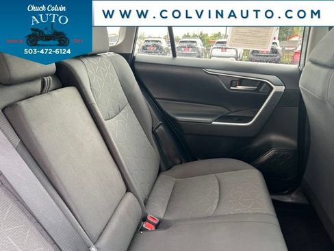 Used 2023 Toyota RAV4 XLE AWD/4WD image 23