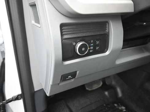 New 2025 Ford F550 4x4 Regular Cab Super Duty image 29