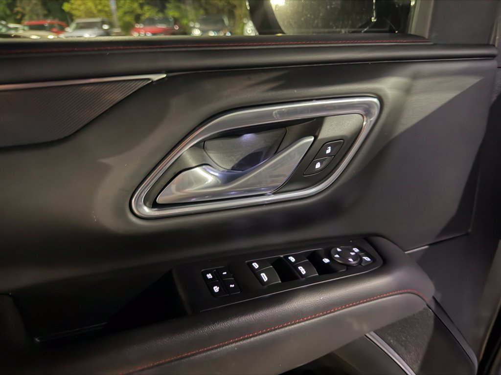 Used 2021 Chevrolet Tahoe RST AWD/4WD image 13
