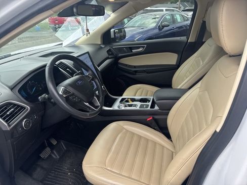Used 2022 Ford Edge SEL w/ Convenience Package AWD/4WD image 13