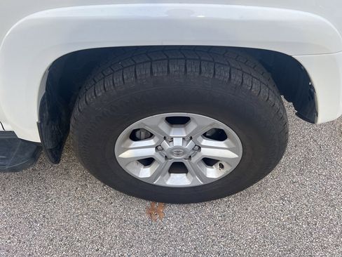 Used 2024 Toyota 4Runner SR5 Premium image 12