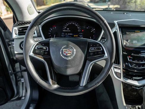 Used 2016 Cadillac SRX Luxury image 11