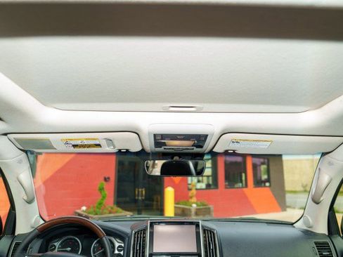 Used 2017 Toyota Land Cruiser image 10