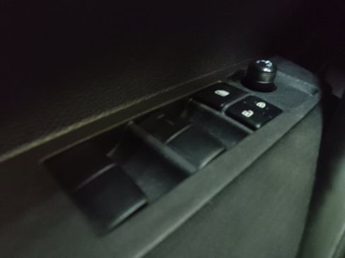 Used 2024 Toyota Corolla LE FWD image 27