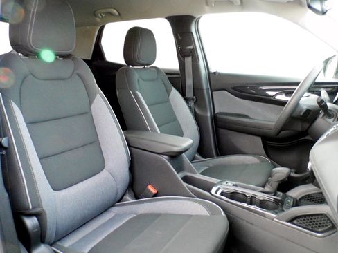 Used 2025 Chevrolet TrailBlazer LT image 20