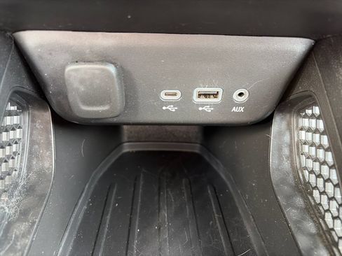 Certified 2021 Chevrolet TrailBlazer LT AWD/4WD image 26