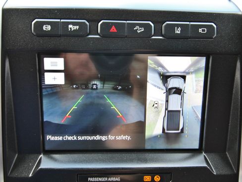 Used 2021 Ford F350 Platinum AWD/4WD image 34