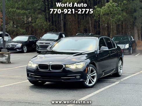 Used 2018 BMW 330i Sedan w/ Convenience Package RWD image 1