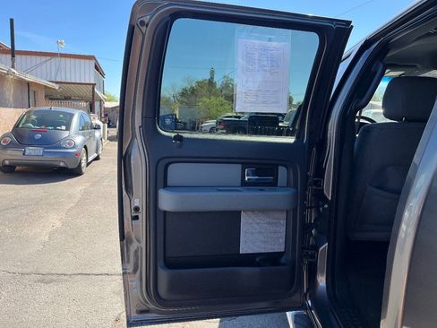 Used 2014 Ford F150 XLT w/ XLT Chrome Package image 26