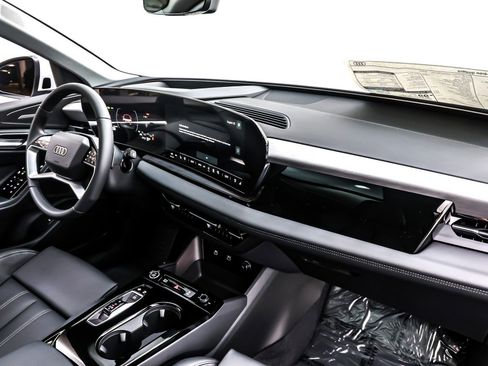 New 2025 Audi Q6 e-tron Premium Plus image 5