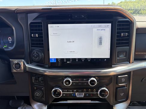 Used 2025 Ford F150 King Ranch w/ FX4 Off-Road Package AWD/4WD image 26