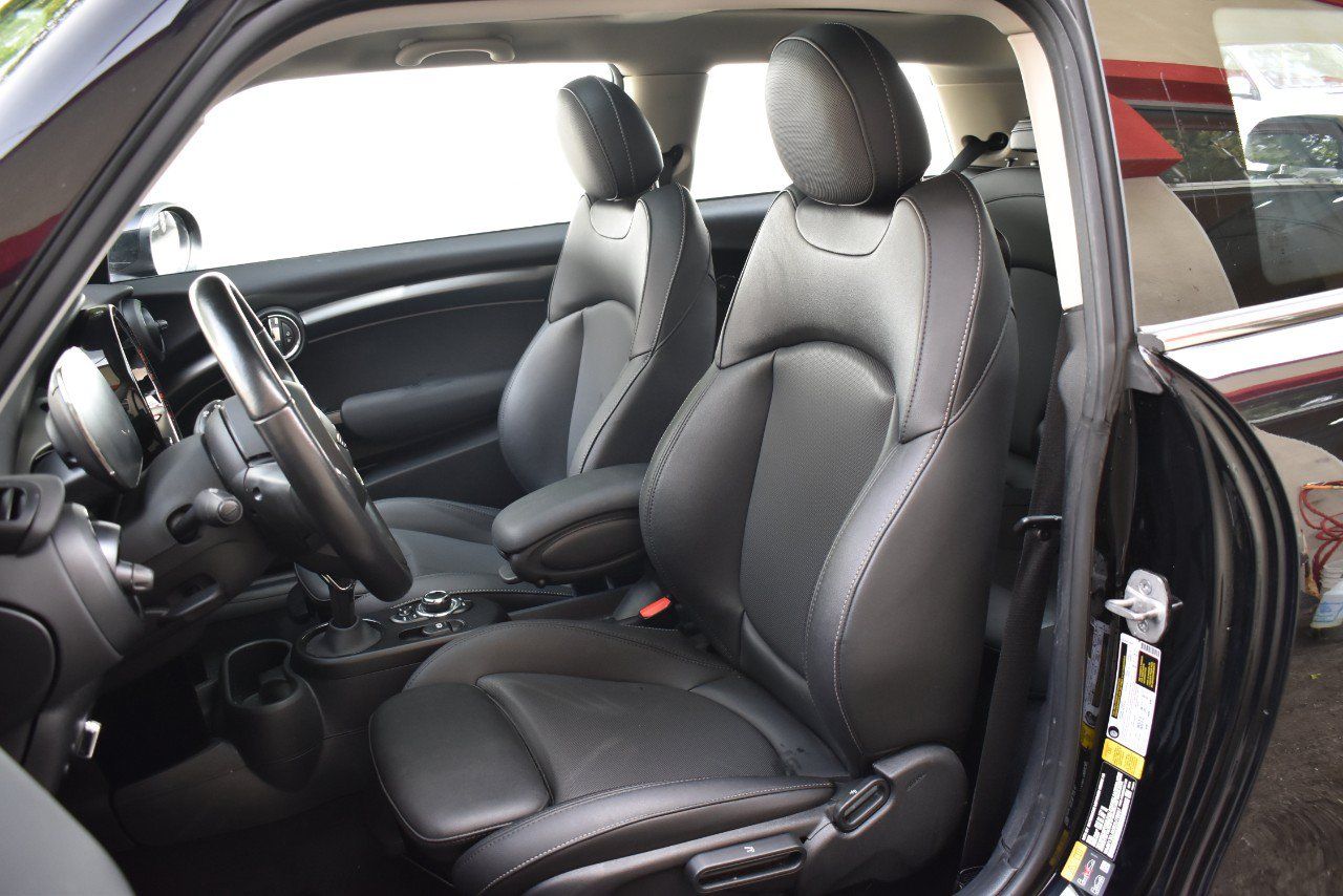 Used 2024 MINI Cooper SE FWD image 15