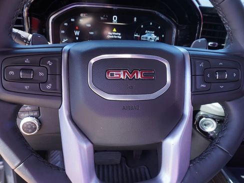 Used 2025 GMC Sierra 1500 Elevation w/ X31 Off-Road Package image 19