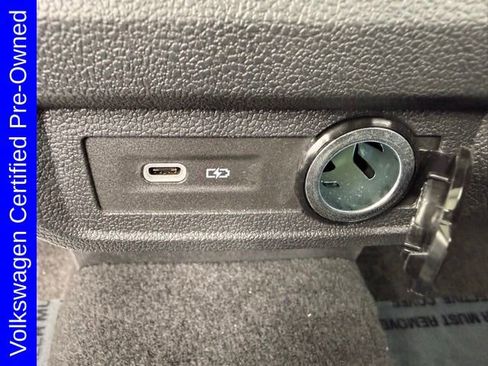 Used 2023 Volkswagen Tiguan SE w/ Panoramic Sunroof Package AWD/4WD image 20