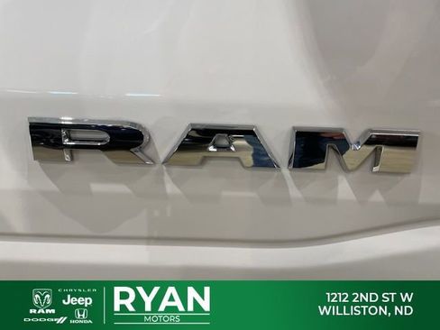 New 2026 RAM 1500 Big Horn AWD/4WD image 12