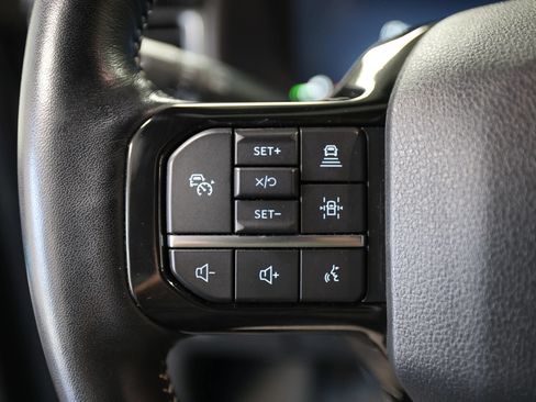 Used 2023 Ford F150 Lightning Platinum AWD/4WD image 34