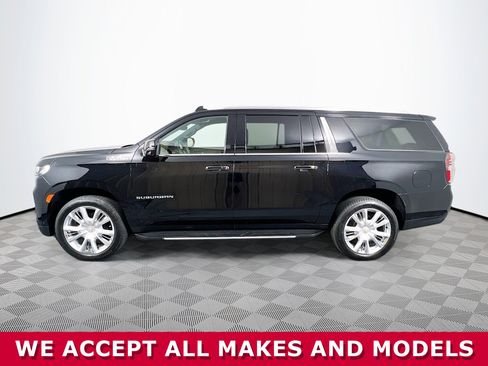 Used 2024 Chevrolet Suburban High Country w/ Advanced Technology Package image 32