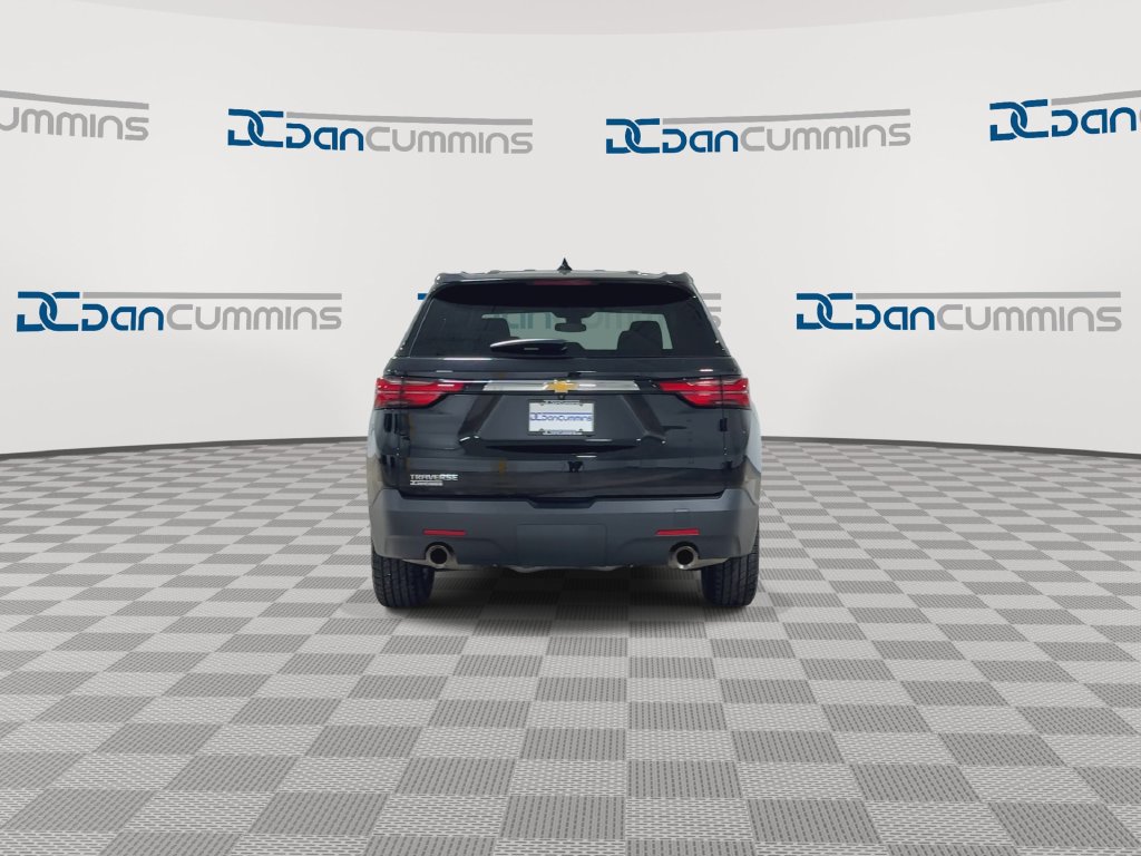 Used 2022 Chevrolet Traverse LS FWD image 7