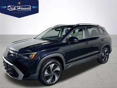 New 2025 Volkswagen Taos SE