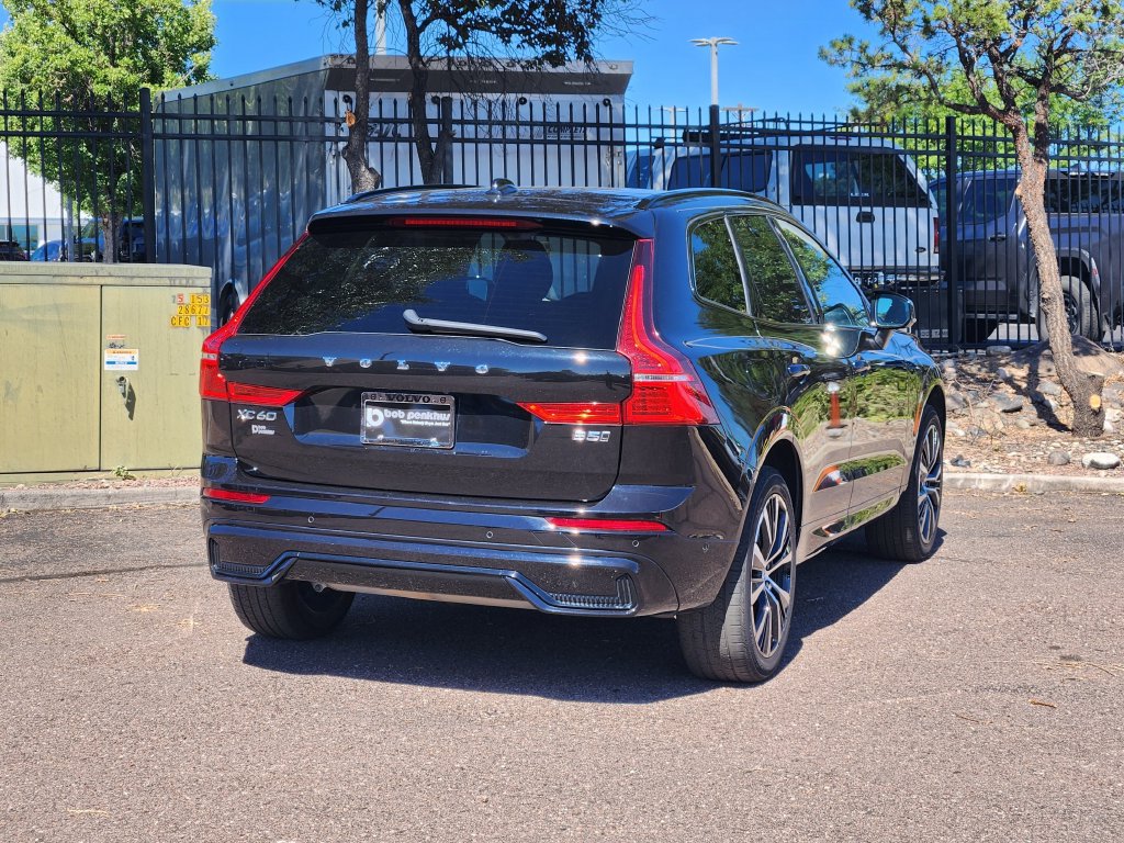 Used 2025 Volvo XC60 B5 Plus AWD/4WD image 25