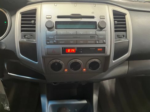 Used 2010 Toyota Tacoma PreRunner RWD image 25