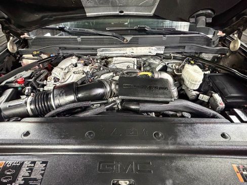 Used 2019 GMC Sierra 2500 Denali w/ Duramax Plus Package image 39