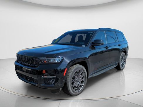 Used 2024 Jeep Grand Cherokee L Summit AWD/4WD image 1