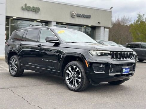 Used 2023 Jeep Grand Cherokee L Overland AWD/4WD image 8