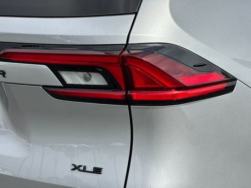 New 2026 Toyota Grand Highlander AWD Hybrid image 32