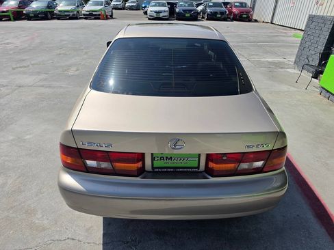 Used 1999 Lexus ES 330 FWD image 13